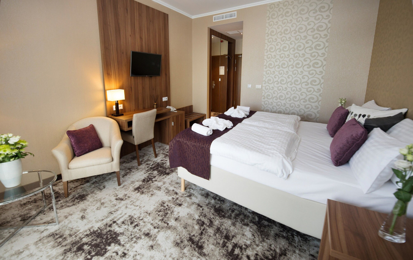 Bedroom 4, Outlet Hotel Polgár, Polgár