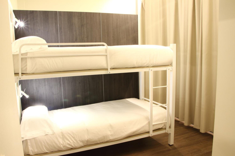 Bedroom 3, Poshtel Bilbao Premium Hostel, Vizcaya