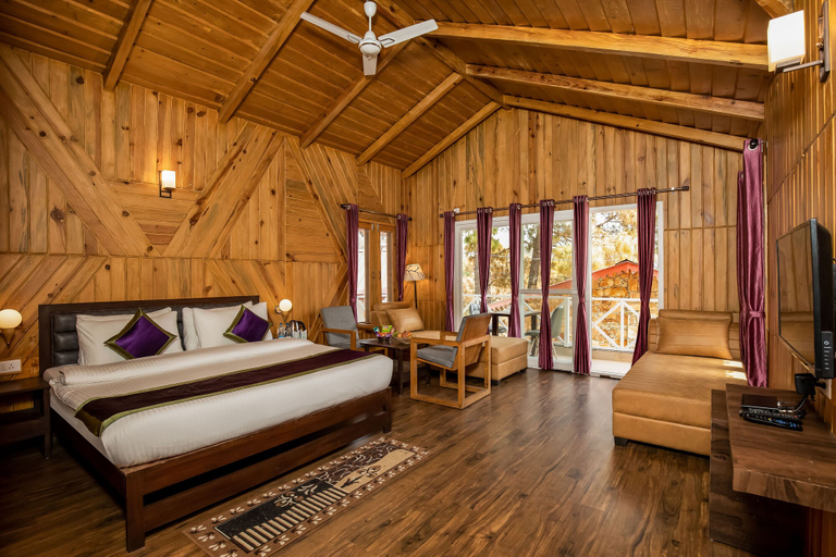 Bedroom 2, The Nature's Green Resort -Bhimtal, Nainital