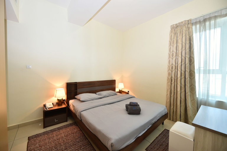 Room 4, One Bedroom Apt. in JLT near Metro Station -AWD, Dubai