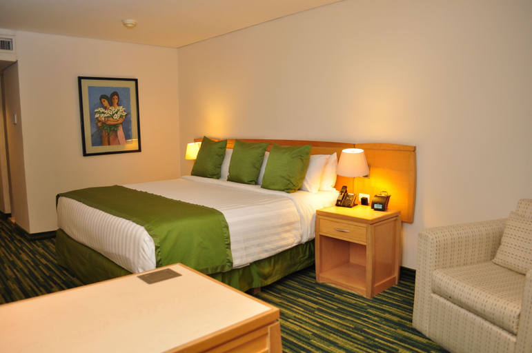 Bedroom 3, Radisson Paraiso Hotel Mexico City, Mexico City