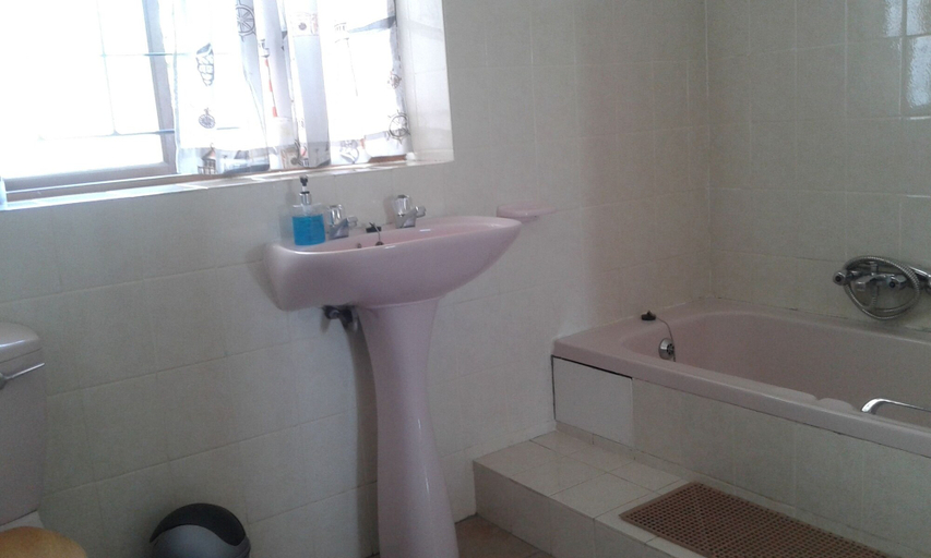 Bathroom 4, Oom Piet Self Catering Accomodation, Overberg