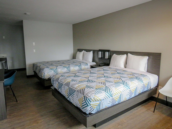 Bedroom 3, Motel 6 Tigard, OR - Portland Southwest, Washington