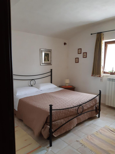 Bedroom 5, Trulli sotto La Cupa, Taranto