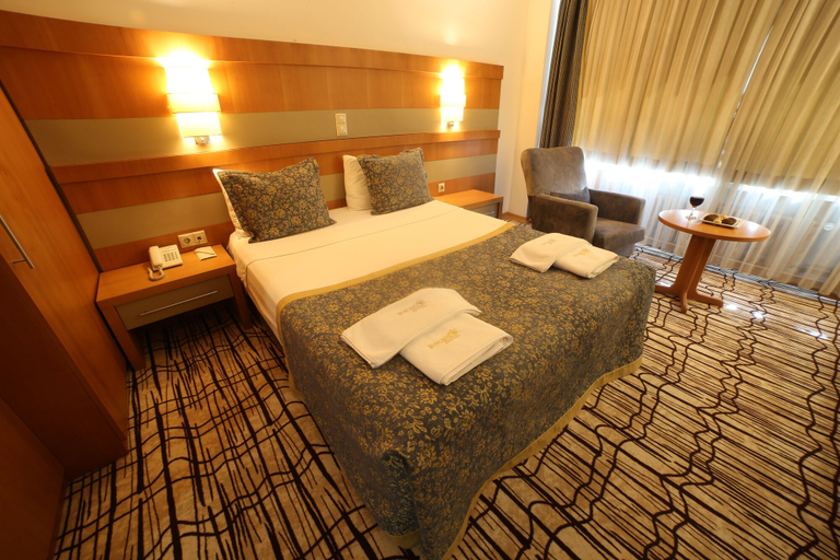 Bedroom 2, Burçman Hotel, Yıldırım