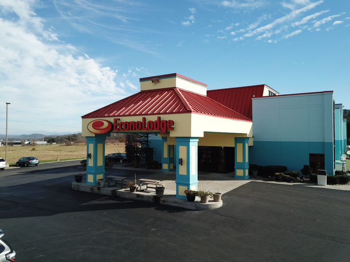 Exterior & Views 2, Econo Lodge Newport Smoky Mountains Gateway, Cocke