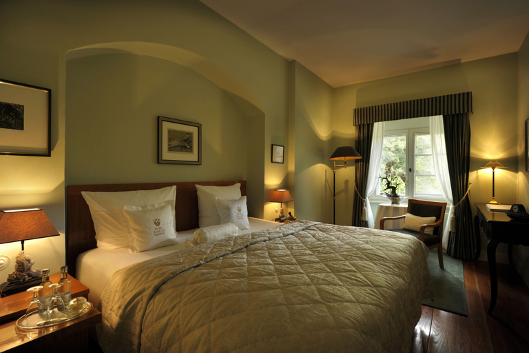 Bedroom 2, Schlosshotel Burg Schlitz, Rostock