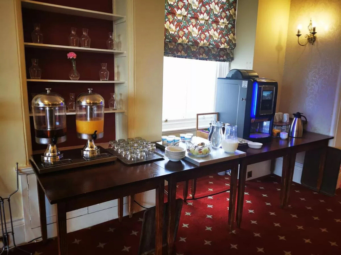 Food & Drinks 4, The Cliffden Hotel, Devon