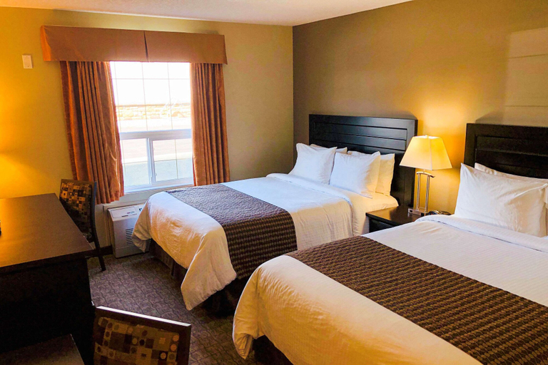 Bedroom 3, Econo Lodge, Division No. 6