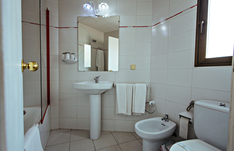 Bathroom, Boncompte, Lleida