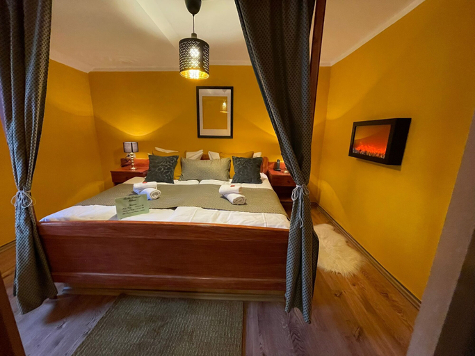 Bedroom 3, Berghotel Drei Brüder Höhe, Erzgebirgskreis