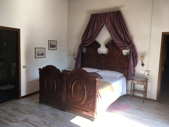 Bedroom 3, Agriturismo Antica Torre, Parma