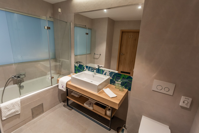 Bathroom 4, Hotel Academia, Zagreb