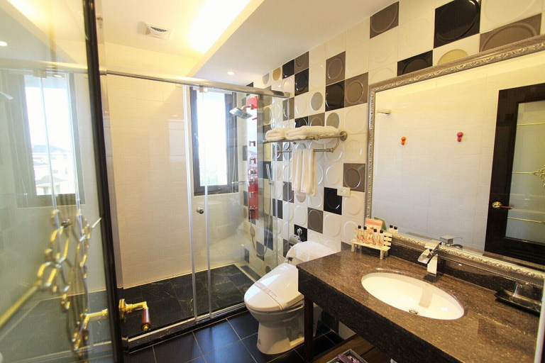 Bathroom 5, Hualien Flora B&B, Hualien