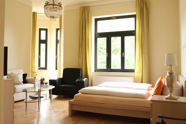 Bedroom 3, Hotel Villa Sommer, Rostock
