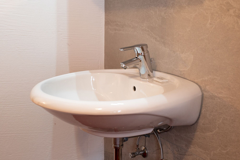 Bathroom 3, Rösslgut, Tamsweg