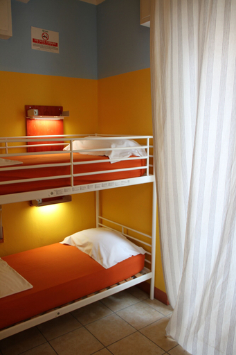 Bedroom 4, Jammin' Hostel & Bar, Rimini