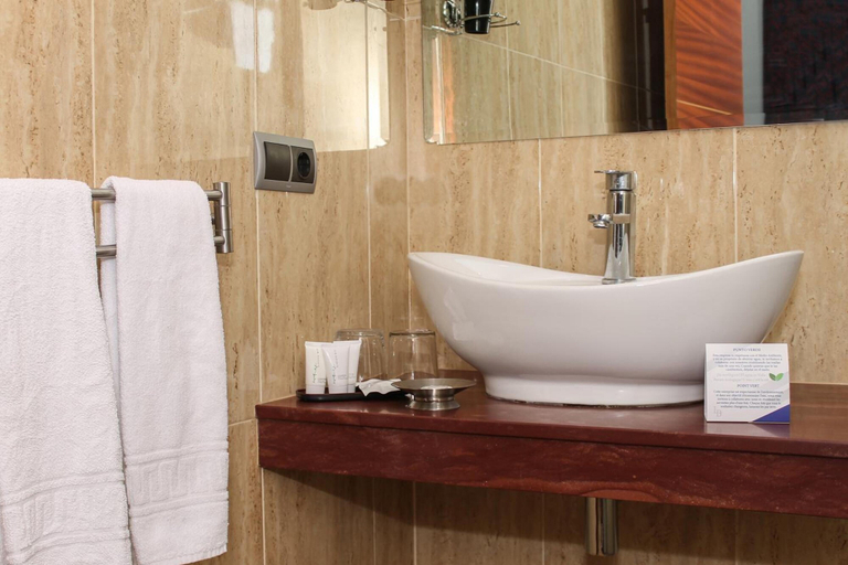 Bathroom 3, Hotel LB Lebrija by MA 22 Puntos, Sevilla