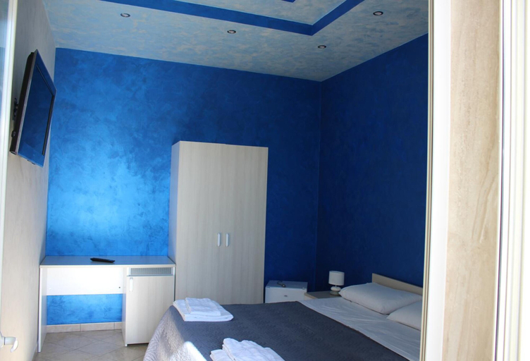 Bedroom 4, B&B Vistadamare, Lecce