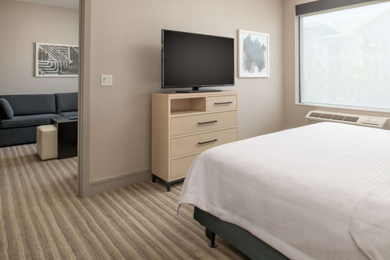 Bedroom 3, Homewood Suites by Hilton Belmont, San Mateo