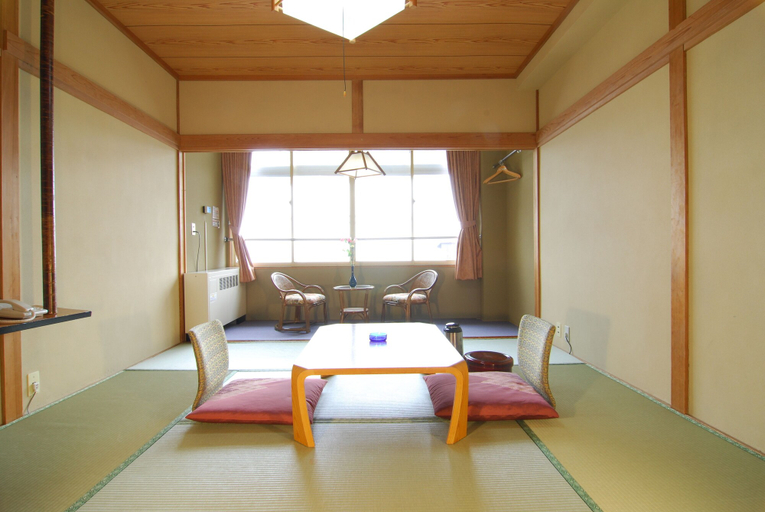 Bedroom 2, Shiganoyu Hotel, Yamanouchi