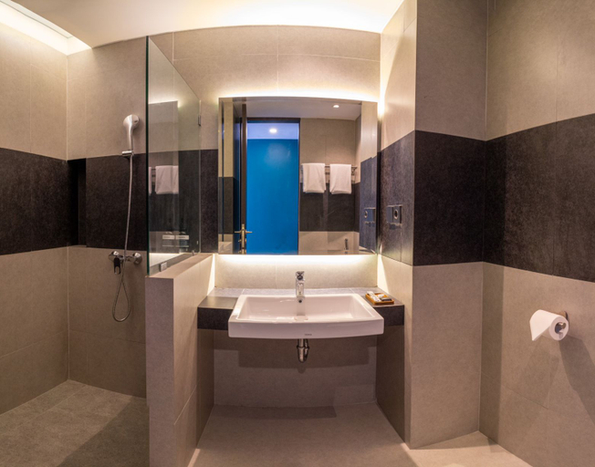 Bathroom 5, House of Manna, South Jakarta