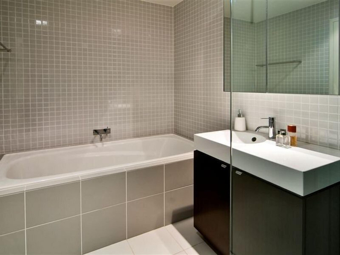 Bedroom 4, Wyndel Apartments - Abode, Sydney