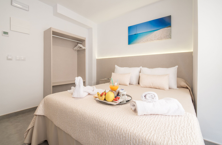 Bedroom 4, Hostal Romerito, Málaga