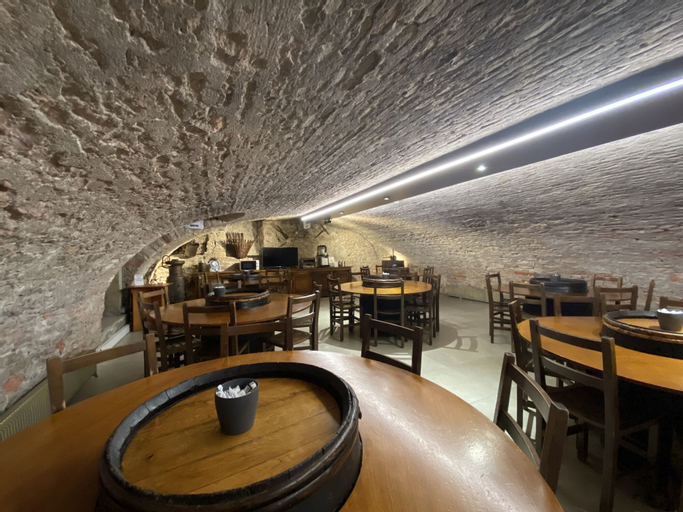 Food & Drinks 5, Kyriad Chalon sur Saone Centre, Saône-et-Loire