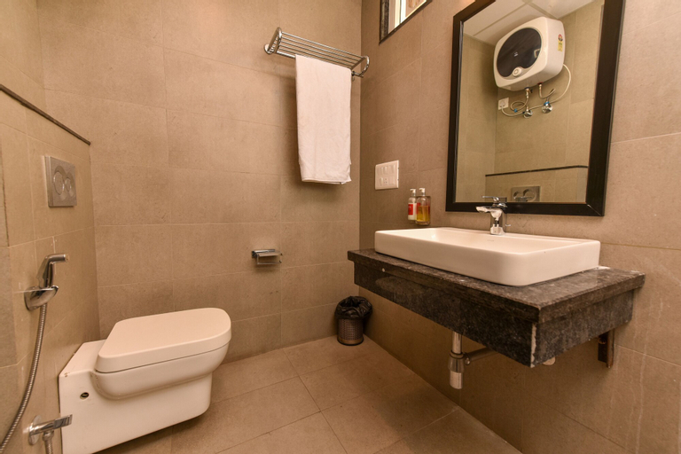 Bedroom 4, Hotel White Saffron, West