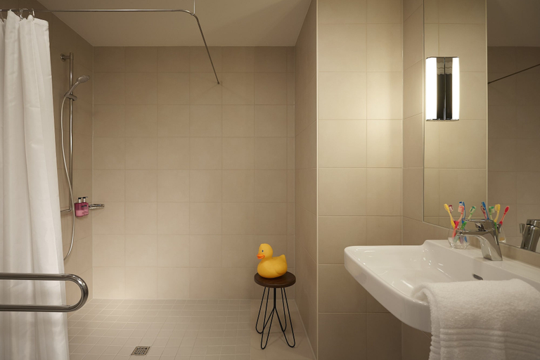 Bathroom 4, MOXY London Heathrow Airport, London