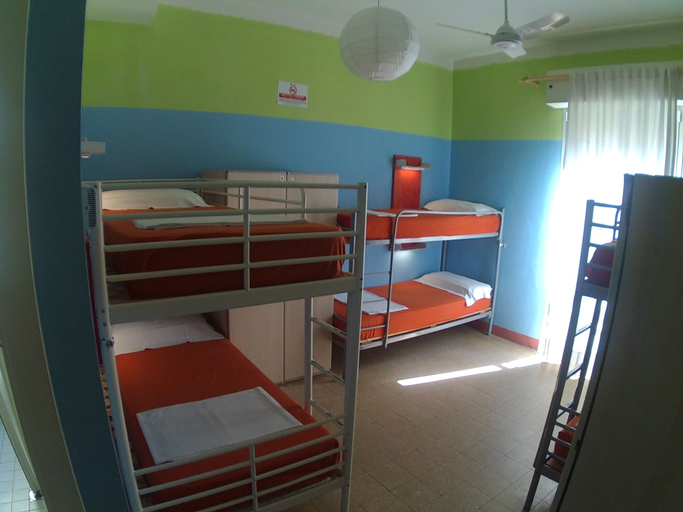 Bedroom 3, Jammin' Hostel & Bar, Rimini