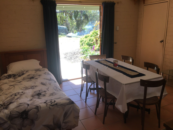 Bedroom 3, Girraween Country Inn, Stanthorpe