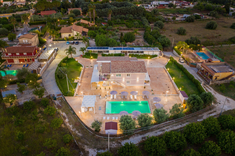 Exterior & Views 2, Tramonto Ibleo Resort, Syracuse