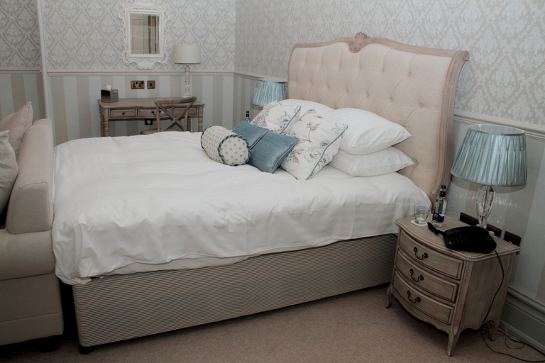 Bedroom 3, St Andrews House Hotel, Worcestershire