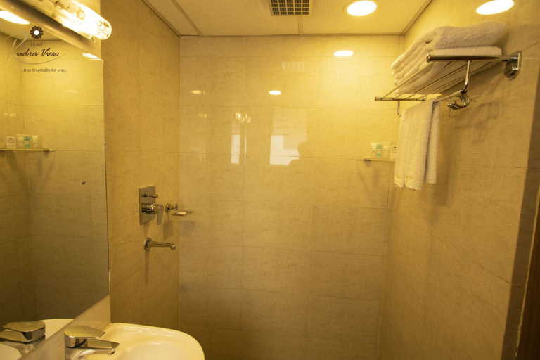 Bathroom 3, Hotel Rudra View & Spa, Bagmati
