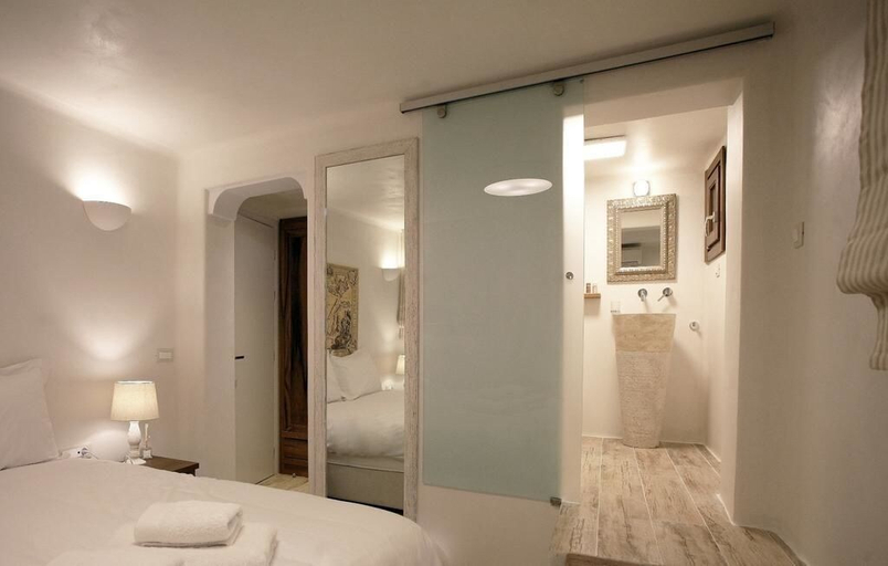 Bedroom 3, Anagram Hotel, South Aegean