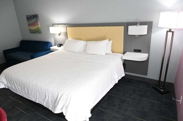 Bedroom 3, Hampton Inn Valdosta/Lake Park Area, Lowndes