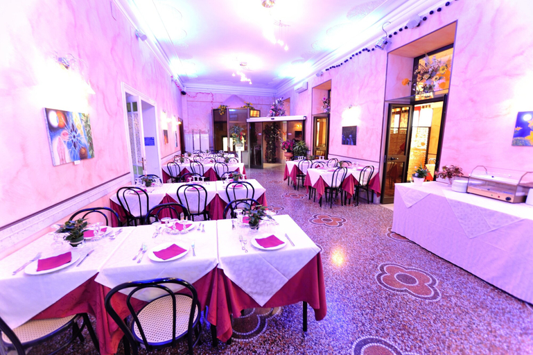 Food & Drinks 5, Miramare, Roma