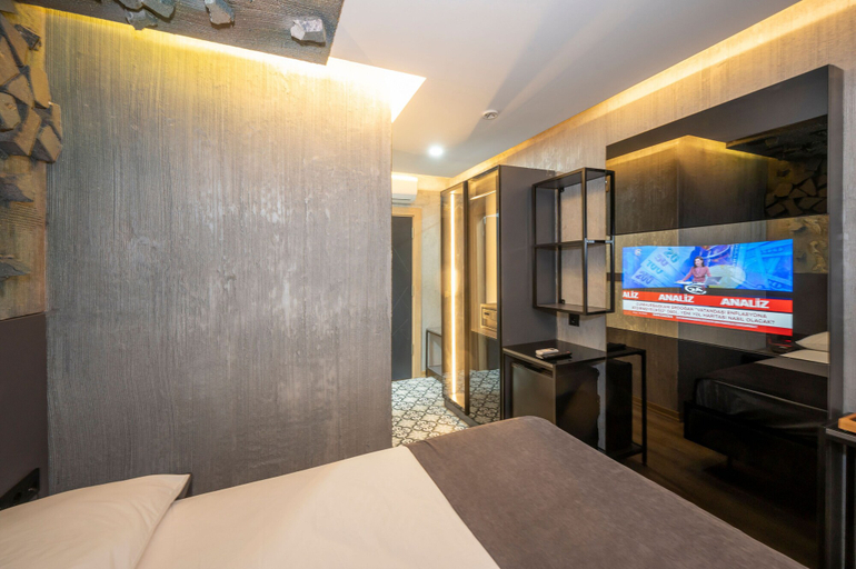 Bedroom 4, Continental Airport Hotel, Arnavutkoy