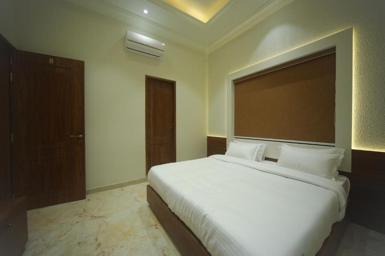 Bedroom 2, Ratna Vilas Palace, Rajkot