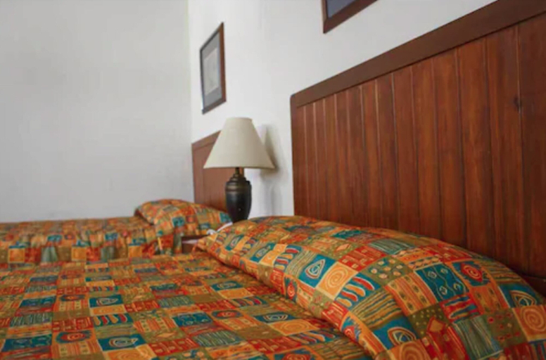 Bedroom 3, Hotel Fiesta Versalles, Monterrey