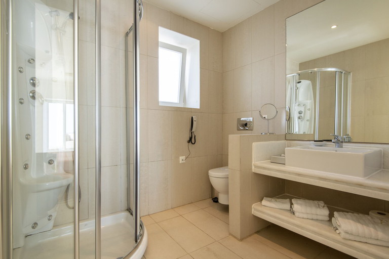 Bathroom 4, Archipelagos Resort, South Aegean
