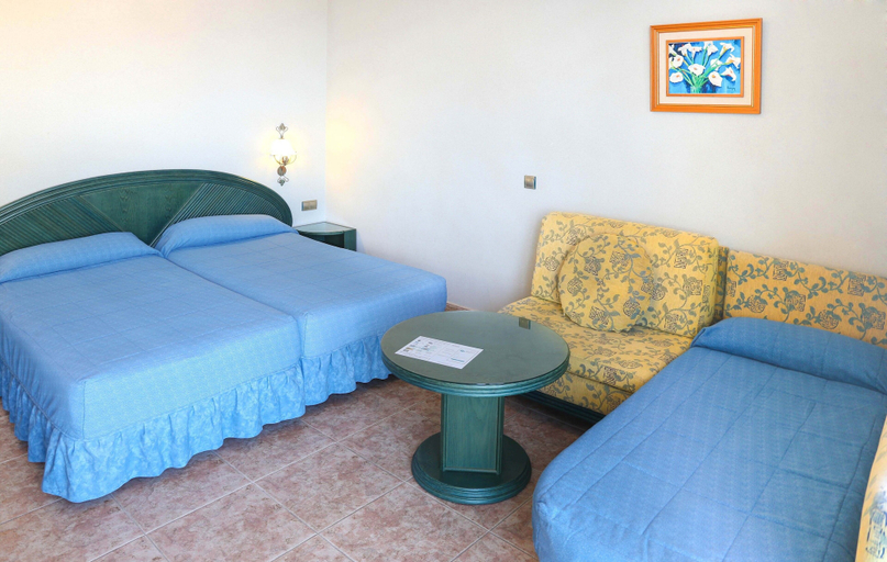 Bedroom 4, KAKTUS Hotel Kaktus Albir, Alicante