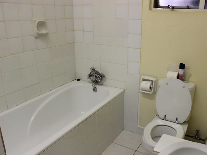 Bathroom 3, Pamusha Lodge, Hwange