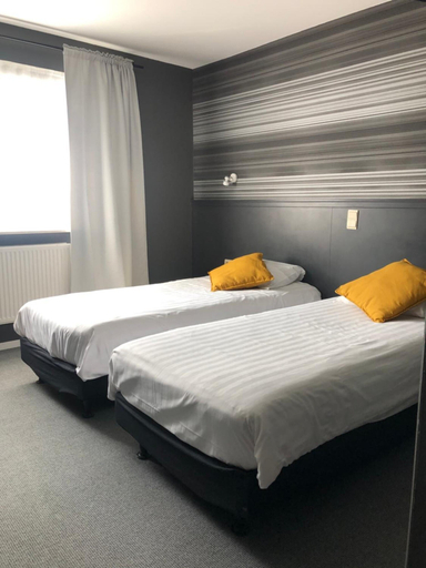 Bedroom 4, New Hotel De Lives, Namur