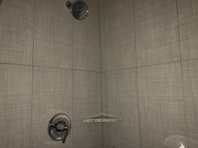 Bathroom 4, Cedar Inn & Suites, El Dorado