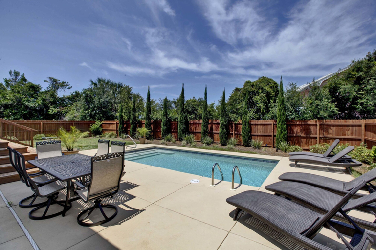 Sport & Beauty 4, 30A Beach House - Walking on Sunshine by Panhandle Getaways, Walton