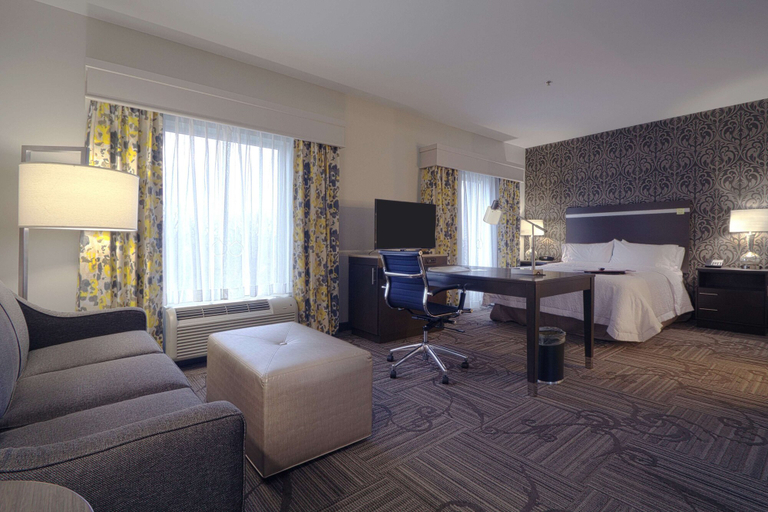 Bedroom 3, Hampton Inn & Suites Columbus/University Area, Franklin