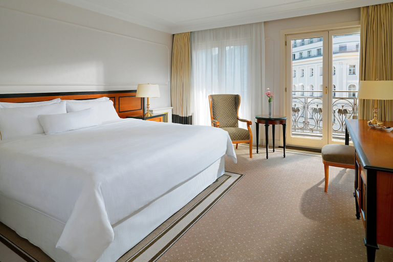 Bedroom 3, The Westin Grand Berlin, Berlin
